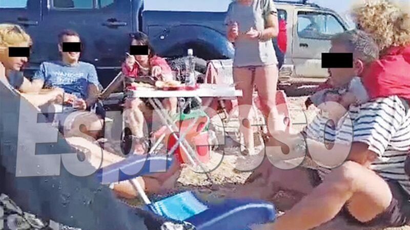 Στον εισαγγελέα στέλνει ο Χαρδαλιάς την υπόθεση του κορωνοπάρτι στο κάμπινγκ της Επανομής
