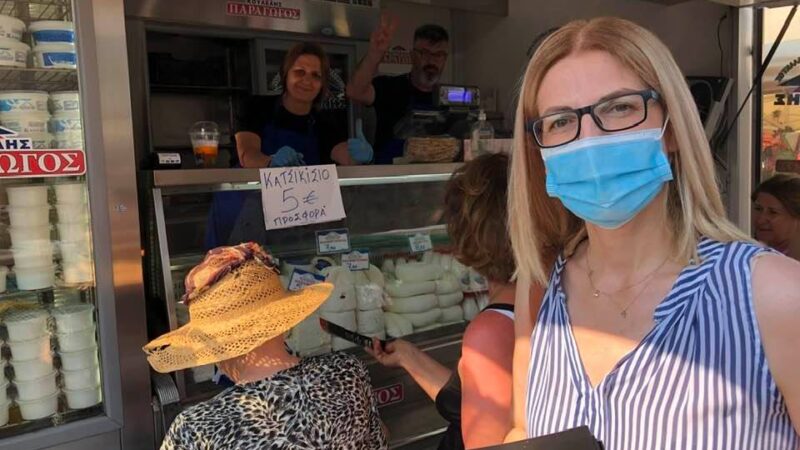 Στη λαϊκή της Περαίας η Αυγέρη με σύνθημα: “Ολοι στην ομιλία του Τσίπρα”