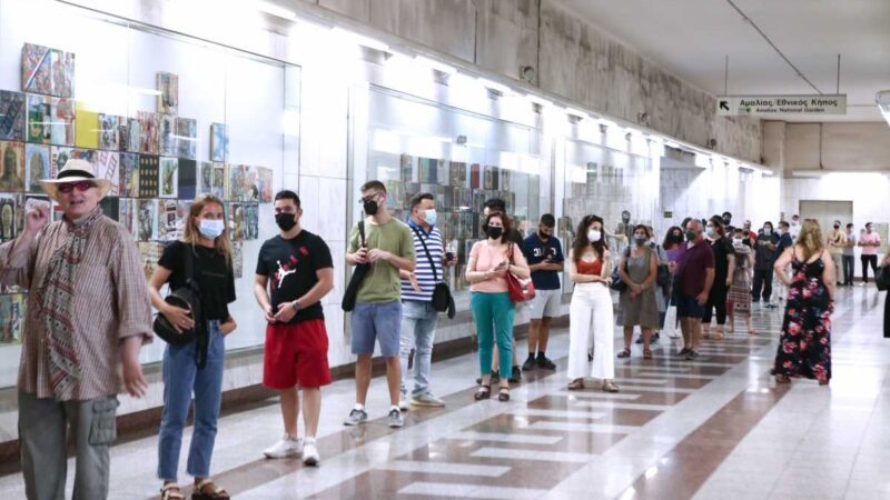 Εχουμε ακόμα δρόμο: Μέχρι το καλοκαίρι του 2022 μέτρα για τον κορωνοϊό…