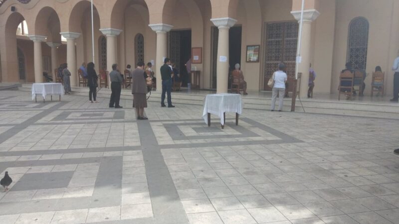 Εμβολιασμοί και έξω από τις εκκλησίες