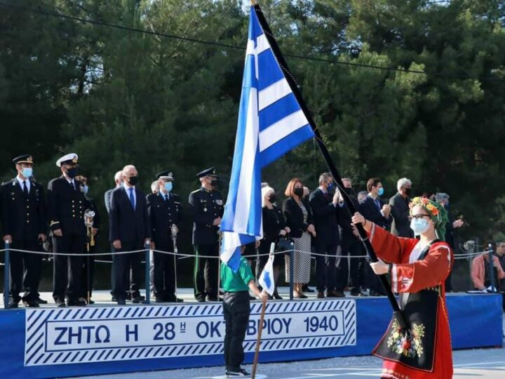 “Κλικ” από την παρέλαση της Περαίας