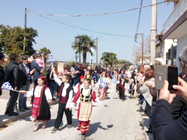 Κανονικά οι μαθητικές παρελάσεις στον Δήμο μας, παρά την ματαίωση στη Θεσσαλονίκη