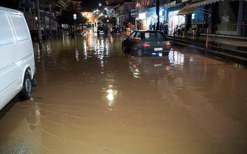 Πράξεις για τη Μακεδονία: “Απροστάτευτοι οι πολίτες απέναντι στις πλημμύρες”