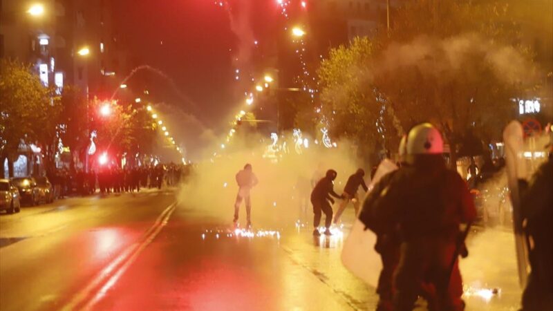 9 συλλήψεις στα χθεσινοβραδινά επεισόδια στη Θεσσαλονίκη
