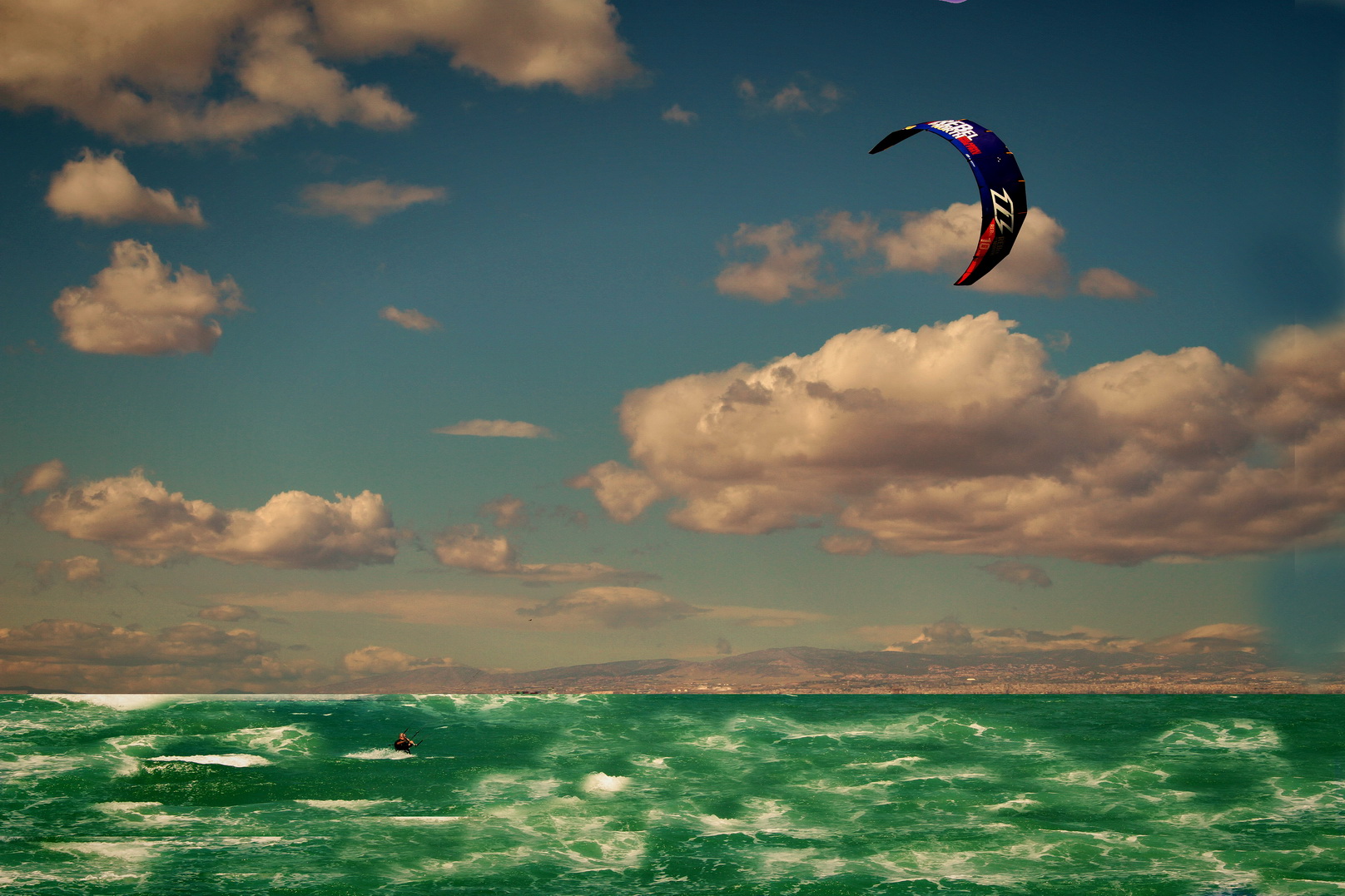 Η ΣΤΗΛΗ ΤΗΣ ΕΙΚΟΝΑΣ: “Δήμος Θερμαϊκού-kitesurfing”