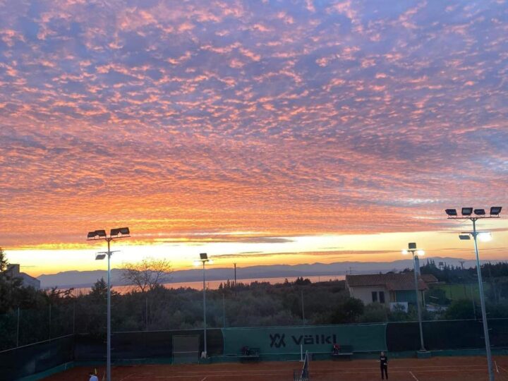 Τα χρώματα του ουρανού στο TFF Tenis Academy!