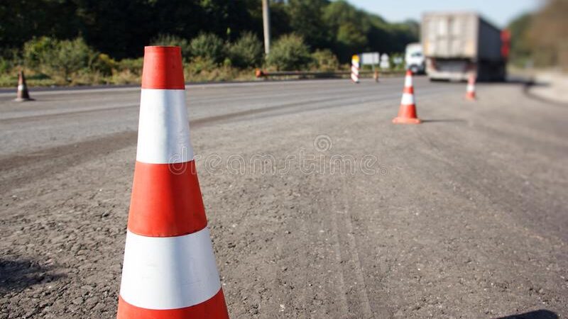 ΑΠΟ ΣΗΜΕΡΑ: Εναλλάξ κυκλοφορία από την Περαία εώς την Αγία Τριάδα λόγω κλαδέματος δέντρων
