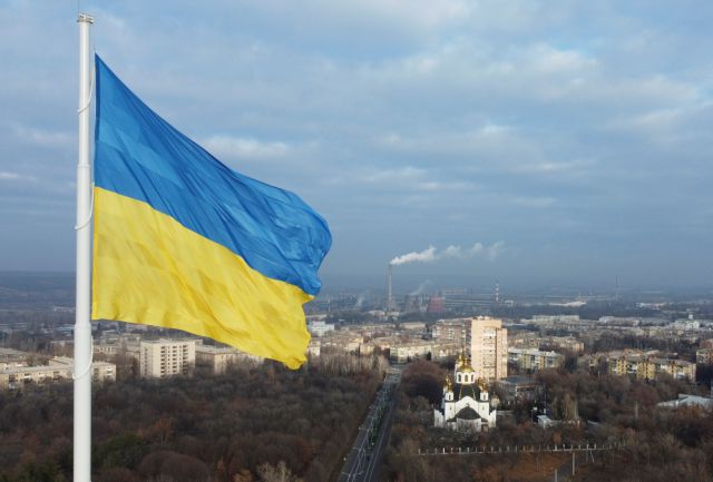 Παγκόσμια αγωνία για την Ουκρανία: Τι μεταφέρουν οι Έλληνες ομογενείς (BINTEO)