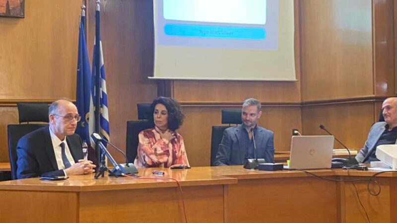Χαριστέας: ” Ψηφιοποιούμε τους φακέλους 6 χιλιάδων σωματείων της Περιφέρειάς μας”