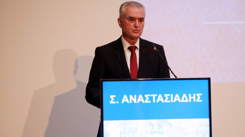 Σάββας Αναστασιάδης: ” Είμαστε δίπλα στους Ελληνες της Μαριούπολης”
