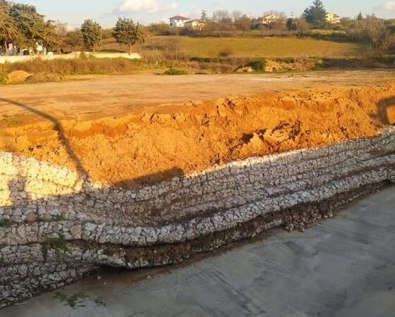 Ακόμα δεν τελείωσε… έπεσε το γεφυράκι της Κερασιάς!