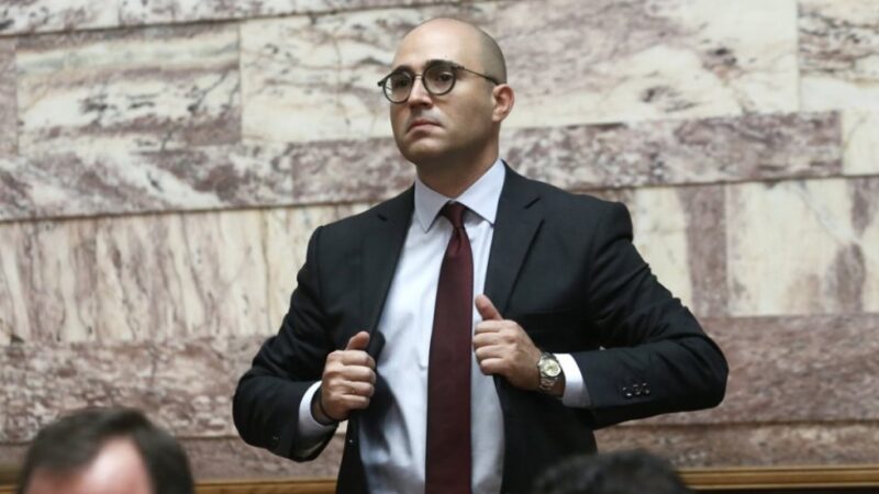 Ιδρύει νέο κόμμα ο Κωνσταντίνος Μπογδάνος