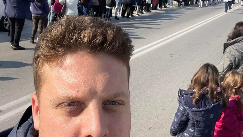 Το ευχαριστώ του Παναγιώτη Παράσχου