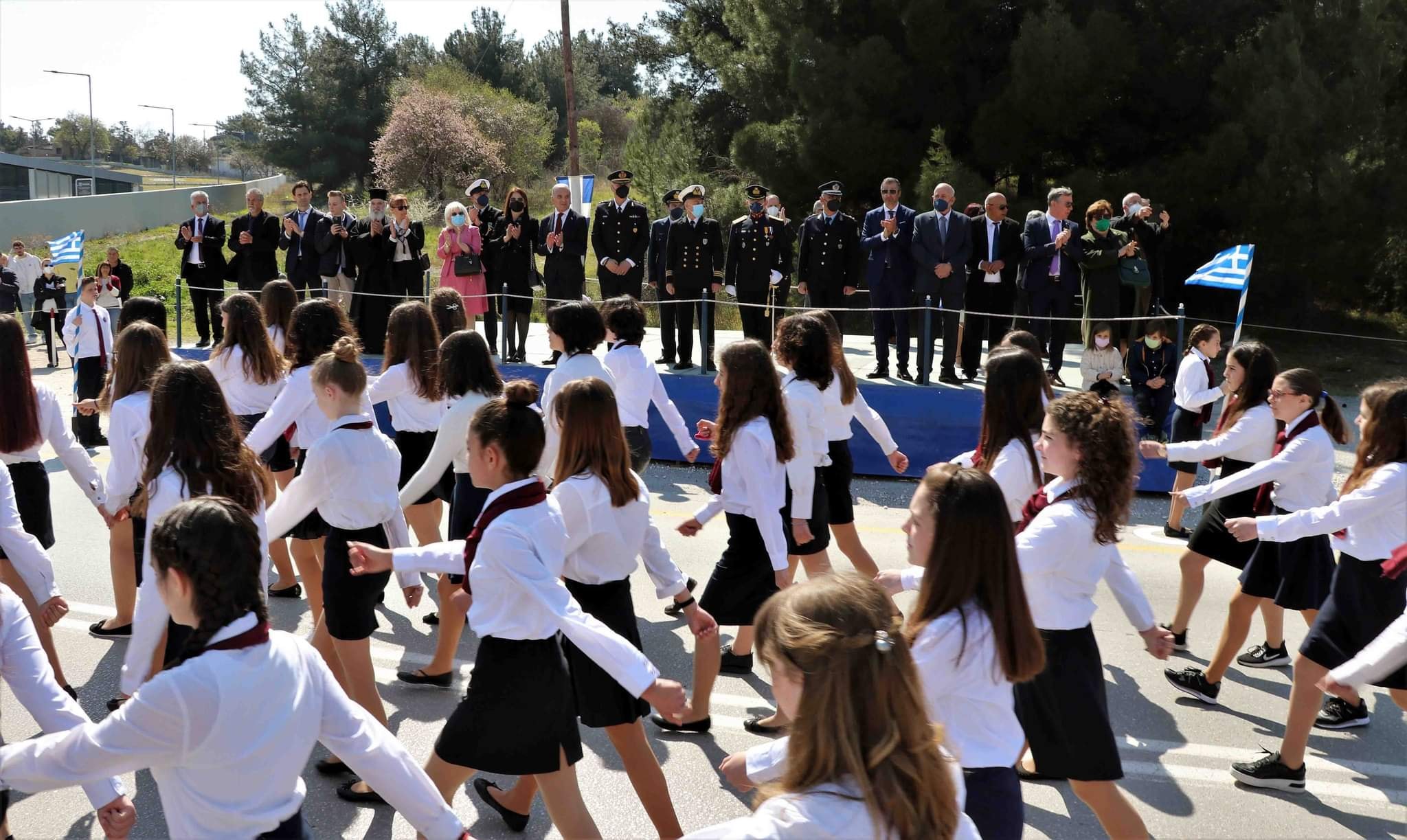 Στιγμές από την κεντρική παρέλαση του Δήμου Θερμαϊκού (ΦΩΤΟ)