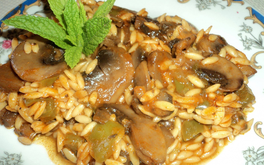 Καλοκαιρινό φαγητό: Γιουβέτσι κατσαρόλας με μανιτάρια! (ΒΙΝΤΕΟ)