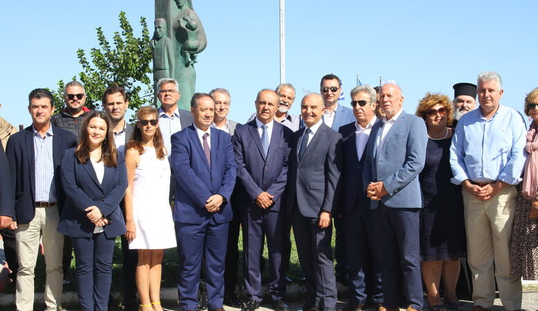 Δοξολογία, κατάθεση στεφάνων και γιορτή φασολάδας στην Περαία (ΦΩΤΟΡΕΠΟΡΤΑΖ)