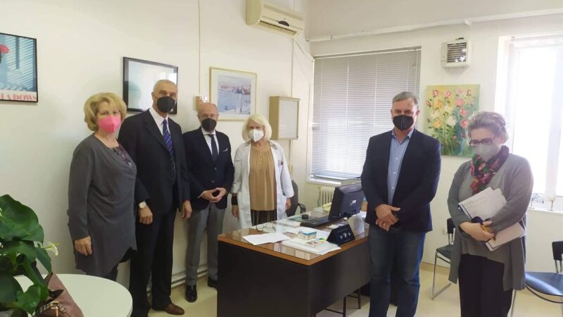 Ο Ιωσήφ Μισαλέμης υποδέχθηκε τον Δημήτρη Βαρτζόπουλο στο Κέντρο Υγείας Μηχανιώνας
