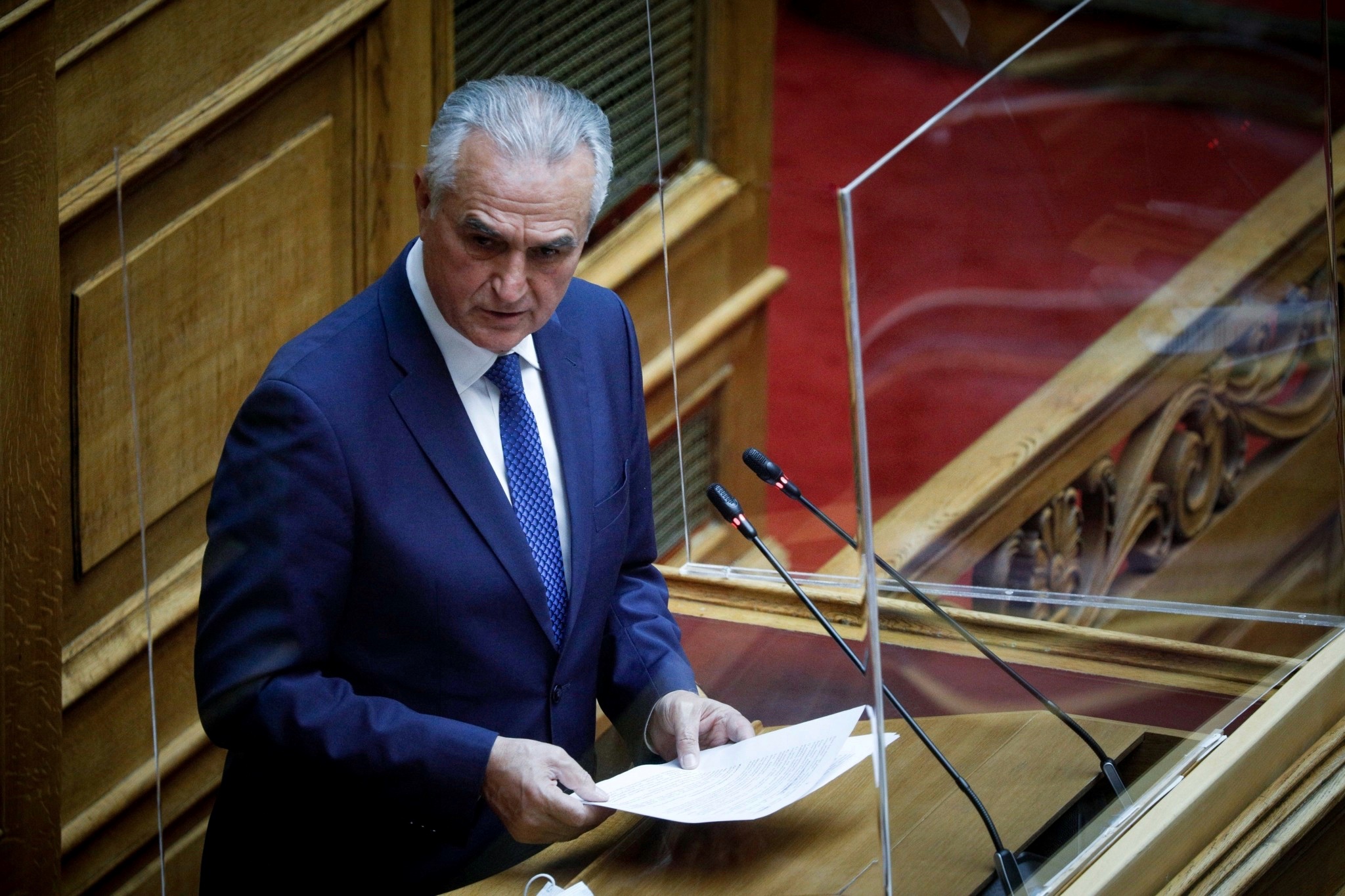 Σάββας Αναστασιάδης: “Η πολιτική να πάει την κοινωνία ένα βήμα προς τα πάνω”