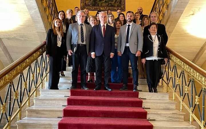 Εκπροσώπους από προσφυγικούς και πολιτιστικούς συλλόγους υποδέχθηκε στη Βουλή ο Σάββας Αναστασιάδης