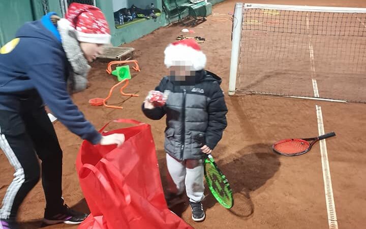 Η Χριστουγεννιάτικη γιορτή του TFF Tennis Academy (ΦΩΤΟΡΕΠΟΡΤΑΖ)