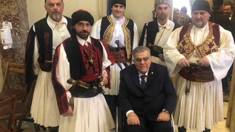 Επιτυχημένη η περιοδεία του Πρόδρομου Εμφιετζόγλου στην Πελοπόννησο