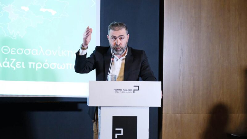 ΠΑΣΟΚ: Ενθουσιώδης η πρώτη πολιτική συγκέντρωση του Κώστα Πετρίδη (ΦΩΤΟΡΕΠΟΡΤΑΖ)