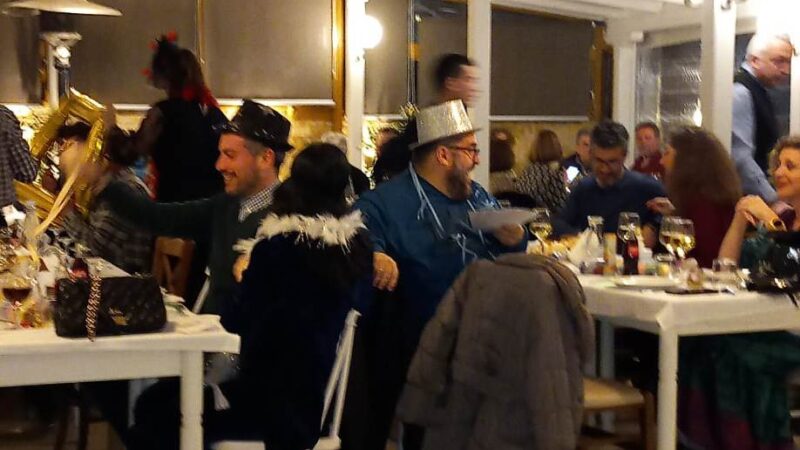 Τσικνοπέμπτη με τον Σύλλογο Προσφύγων Αν. Θράκης στην Αγία Τριάδα (ΦΩΤΟΡΕΠΟΡΤΑΖ)