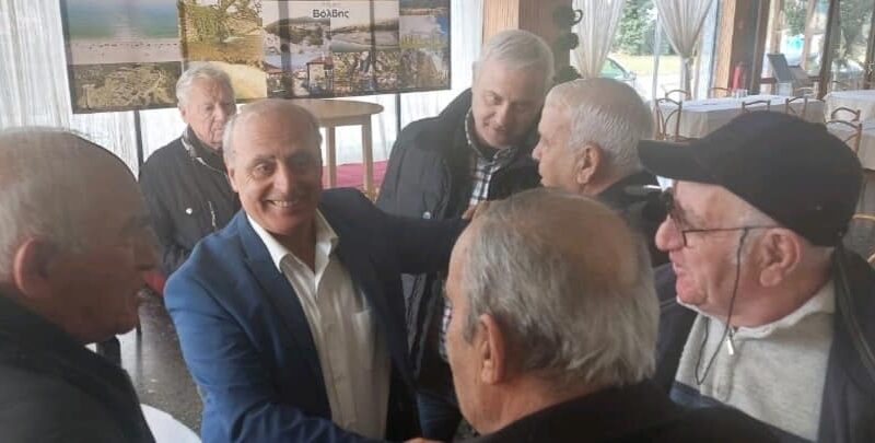 Πολιτικός διάλογος του Γιώργου Φεστερίδη στον Σταυρό: “Το ΠΑΣΟΚ μπορεί!”