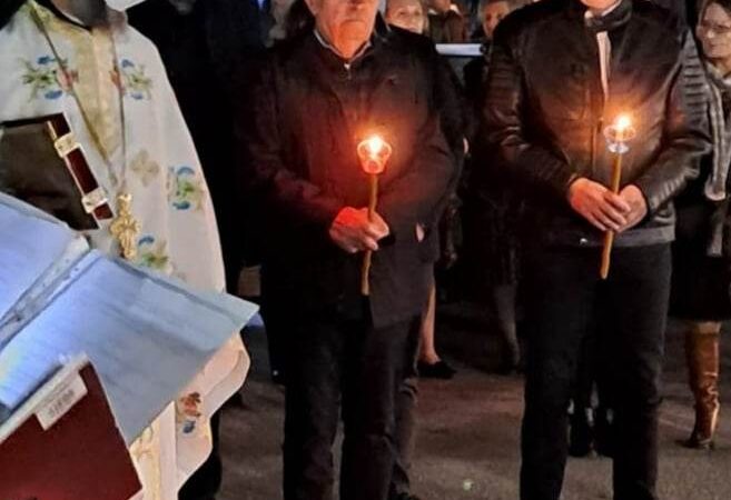 Η περιφορά των Επιταφίων στην Επανομή-Ενώθηκαν οι τρεις ενορίες (ΦΩΤΟΡΕΠΟΡΤΑΖ+ΒΙΝΤΕΟ)