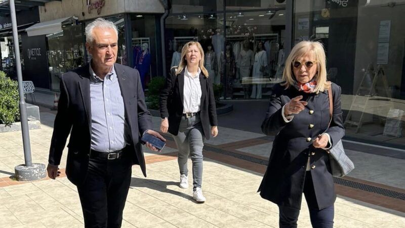 Πασχαλινή επίσκεψη του Σάββα Αναστασιάδη στην αγορά της Θέρμης και ευχές!