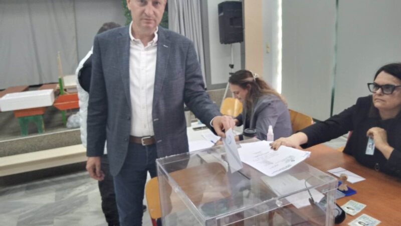 Με το μότο του Αβραάμ Λίνκολν στη κάλπη ο Αντώνης Ζαβέρκος: “Η ψήφος είναι πιο δυνατή από τη σφαίρα”