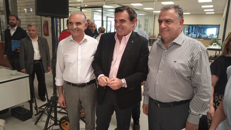Ο Μαργαρίτης Σχοινάς πήγε στον “ΔΙΟΠΑ”: ” Κόσμημα η εταιρία σας, “τίγρης” της ελληνικής αλιείας η περιοχή σας” (ΦΩΤΟΡΕΠΟΡΤΑΖ+4 ΒΙΝΤΕΟ)