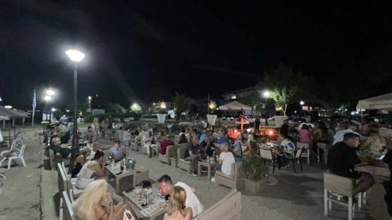 Ρομαντικές καλοκαιρινές βραδιές με την Γεωργία Βακάλη στο “Theros”! (BINTEO)