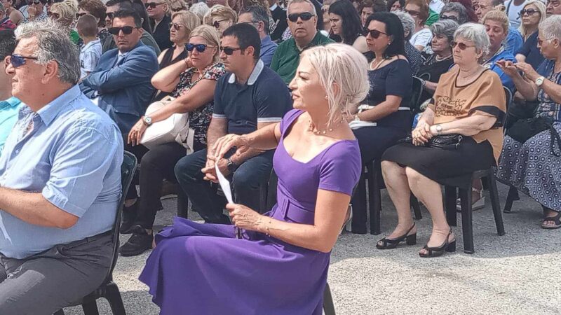 Στήλη Ψαράδων Μηχανιώνας: Η συγκίνηση της Ελένης Σβολάκη που έχασε τον αδερφό της στη θάλασσα  (ΒΙΝΤΕΟ)
