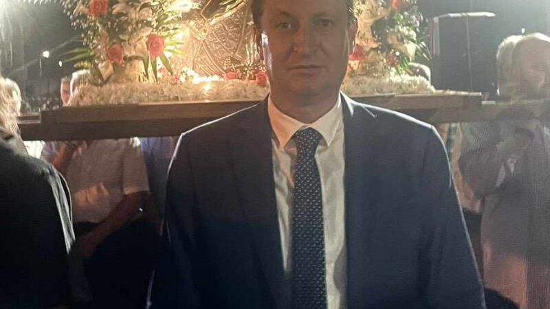 Πήρε την ευλογία της Παναγίας λίγο πριν ανακοινώσει την απόφασή του