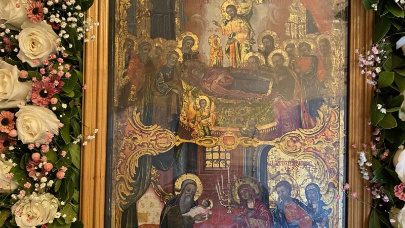 Τα εγκώμια της Παναγιάς στην Ανω Περαία