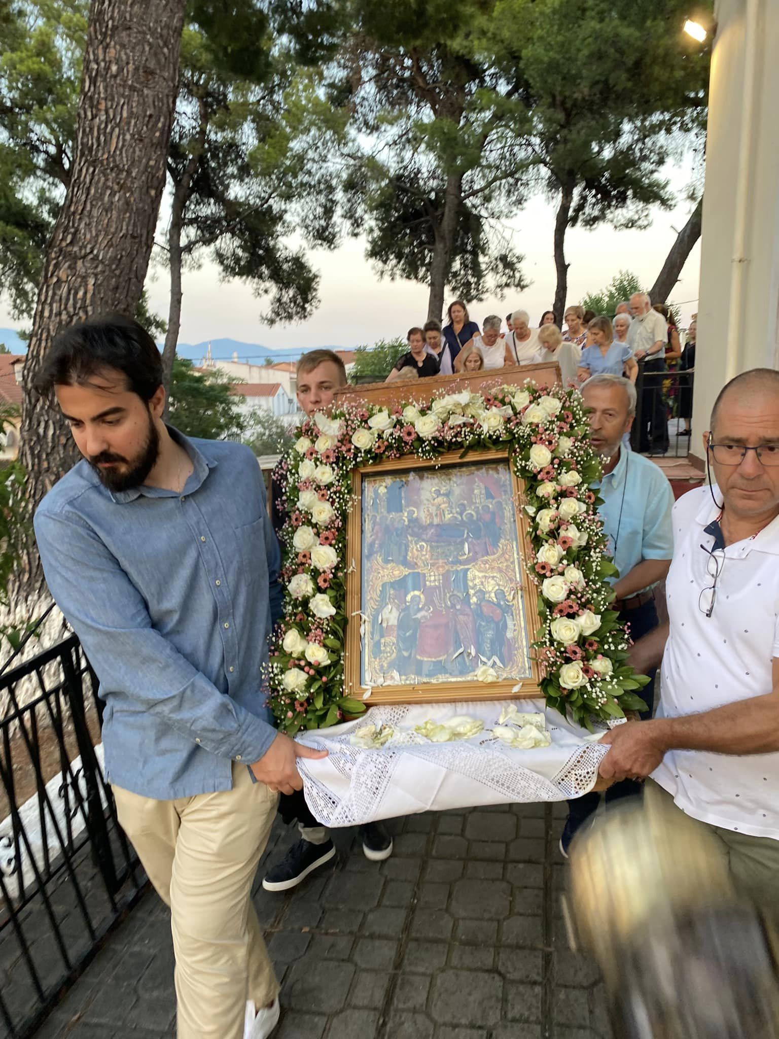 Για πρώτη φορά στη Μεταμόρφωση του Σωτήρος εψάλησαν τα εγκώμια της Κοιμήσεως της Θεοτόκου