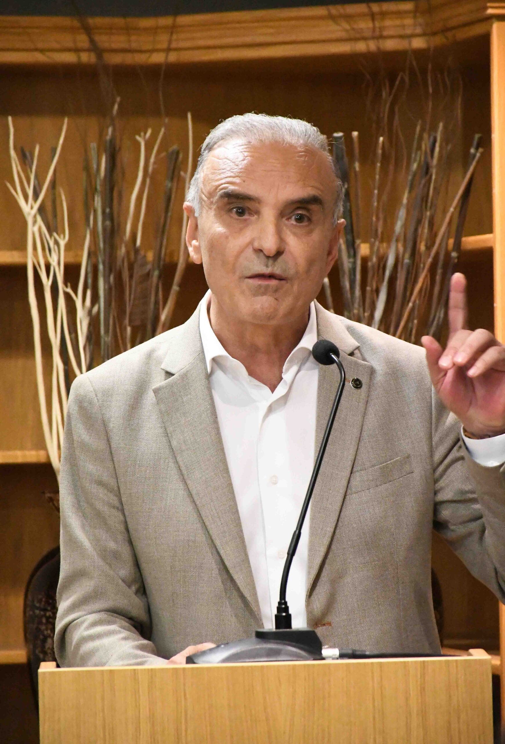 Γιώργος Τσαμασλής: ” Ο Δήμαρχος είναι μπροστάρης σε έργα, ενώ άλλους τους εγκαλούν οι εισαγγελείς διαφθοράς «για πρόκληση ζημιάς στο Δήμο περισσότερης του 𝟏.𝟐𝟎𝟎.𝟎𝟎𝟎 ευρώ»