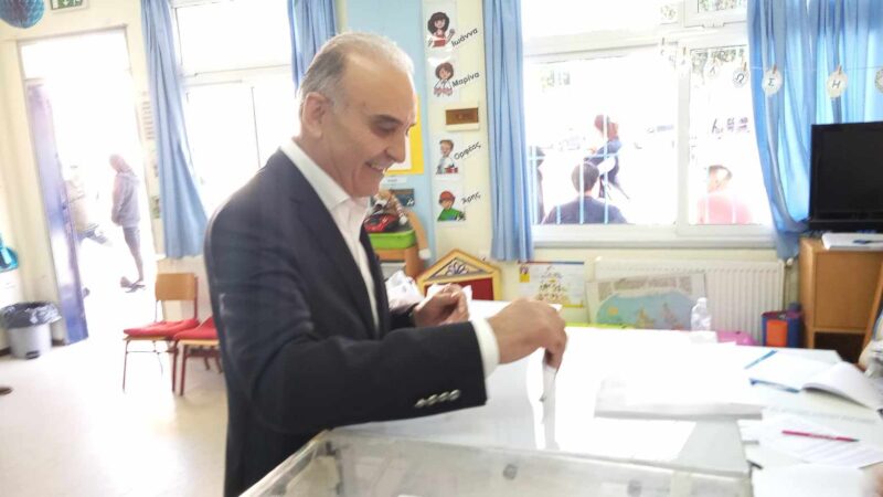 Ψήφισε ο Γιώργος Τσαμασλής: “Είμαστε αποφασισμένοι να αναδείξουμε τον Θερμαϊκό τα επόμενα 5 χρόνια” (ΦΩΤΟΡΕΠΟΡΤΑΖ+ΒΙΝΤΕΟ)