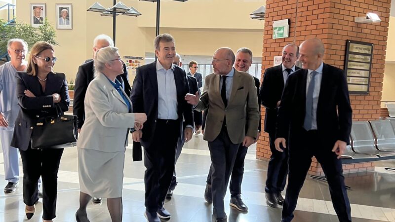 Χρυσοχοϊδης και Βαρτζόπουλος στην Ημερίδα Τραύματος στο νοσοκομείο Παπαγεωργίου