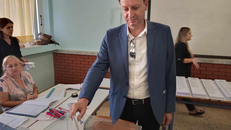 Στην Επανομή ψήφισε ο Αντώνης Ζαβέρκος