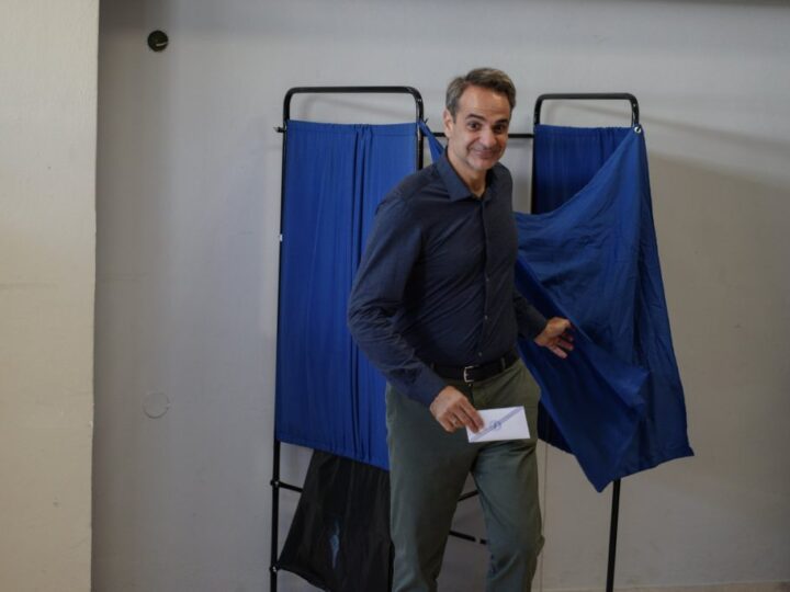 Οι πολιτικοί αρχηγοί άσκησαν το εκλογικό τους δικαίωμα-Που ψήφισαν (ΒΙΝΤΕΟ)