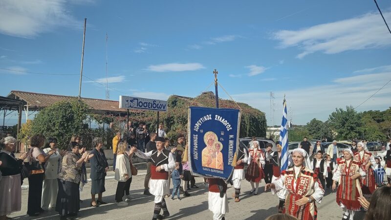 Με δόξα και τιμές οι εορτασμοί για την 28η Οκτωβρίου στον Δήμο Θερμαϊκού-Εικόνες από τη Μηχανιώνα (2 ΒΙΝΤΕΟ)