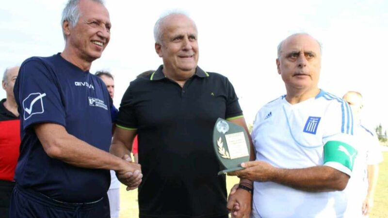 Συγκινητικές στιγμές στην Επανομή για τον Σταύρο Σαράφη (ΦΩΤΟΡΕΠΟΡΤΑΖ)