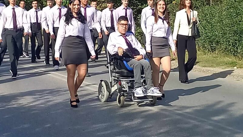 Ηχηρό μήνυμα συμπερίληψης από τα παιδιά του 1ου ΓΕΛ Θερμαϊκού