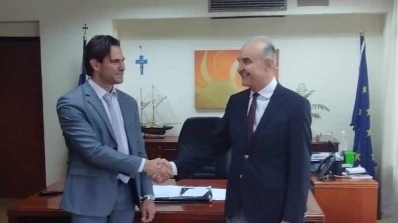 Συνάντηση Τσαμασλή-Τζέκου στο δημαρχείο-Ζήτησε γραφείο ο νέος δήμαρχος