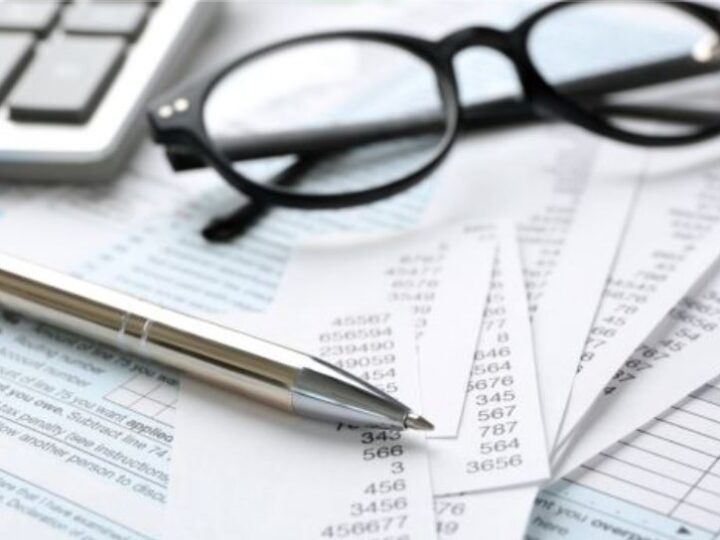 Ελεύθεροι επαγγελματίες: Νέο σύστημα φορολόγησης – Ευνοούνται οι «συνεπείς» (BINTEO)