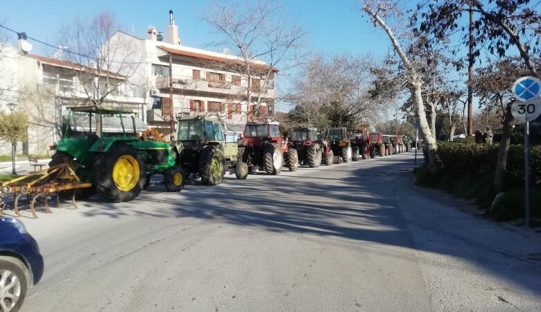 Ετοιμάζονται οι αγρότες της Επανομής για την αυριανή πορεία προς το αεροδρόμιο