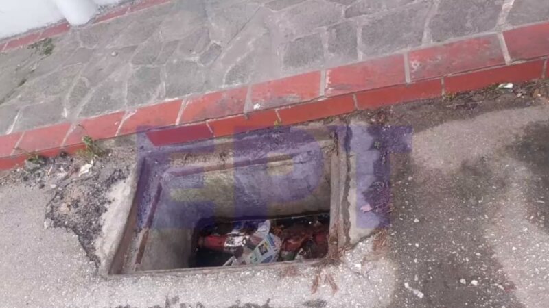 Ξήλωσαν φρεάτια στον δρόμο Θεσσαλονίκης-Περαίας
