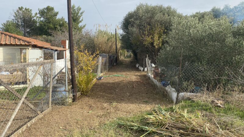 Ταλαιπωρία δίχως τέλος για τους κατοίκους της οδού Κρήτης στην Ανω Αγία Τριάδα